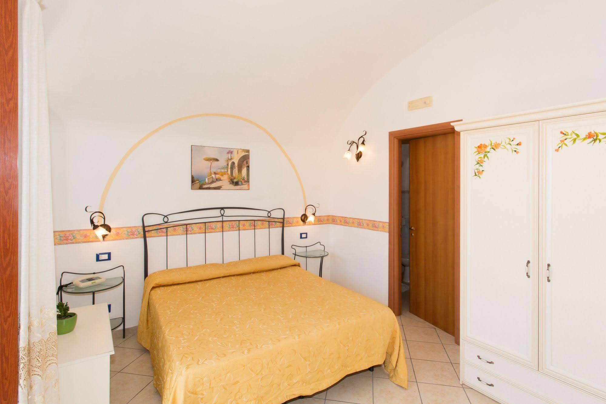 Il Rifugio Di Ela Vila Furore Exterior foto